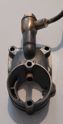 Capot SOLEX PBIC 32 et raccords rigides