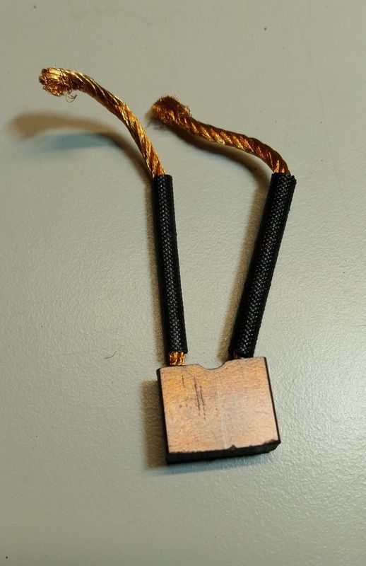 Balai de charbon neuf pour démarreur