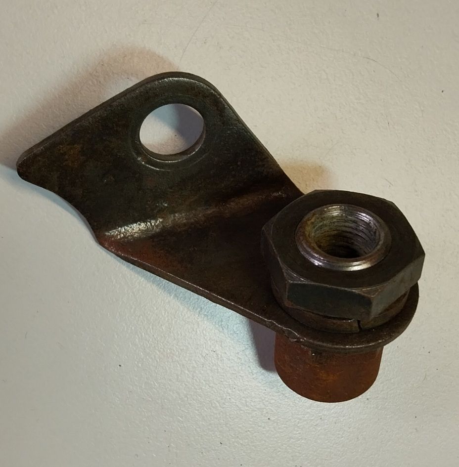 Raccord flexible de frein fixation avant droite 203 Peugeot