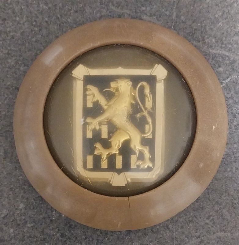 Centre de volant Peugeot 203 d'origine (1ère génération)