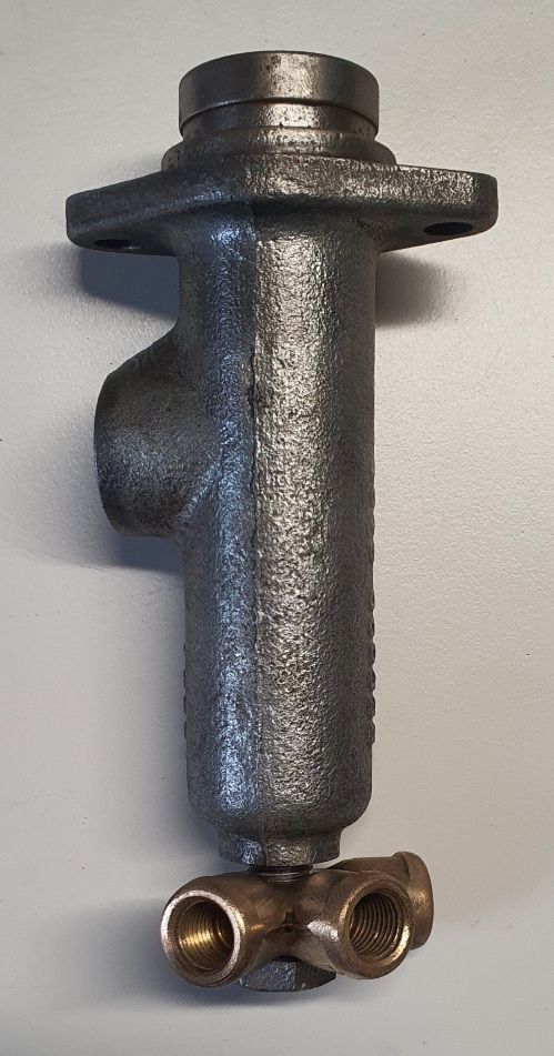 Maître cylindre 203 Peugeot Maître cylindre 203 Peugeot