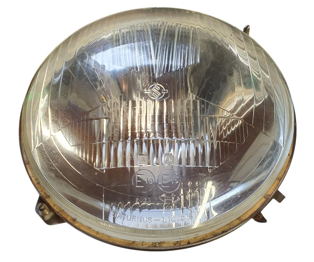 Optique avant Peugeot 203 (type Cibié) Optique avant Peugeot 203 (type Cibié)