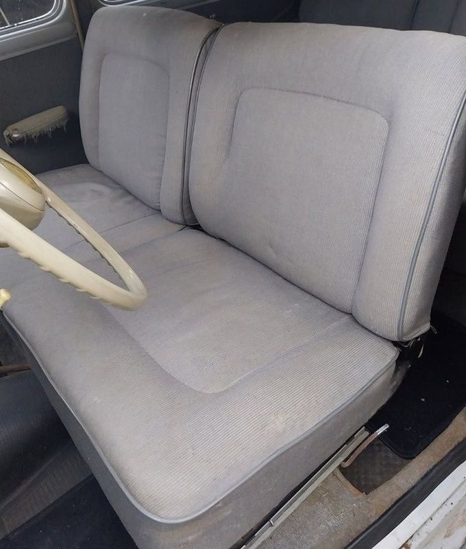 Ensemble sièges et banquette d'origine 203 Peugeot