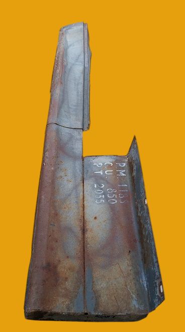 Bas de caisse gauche pour Peugeot 203 Pick-Up U8 Bas de caisse gauche pour Peugeot 203 Pick-Up U8