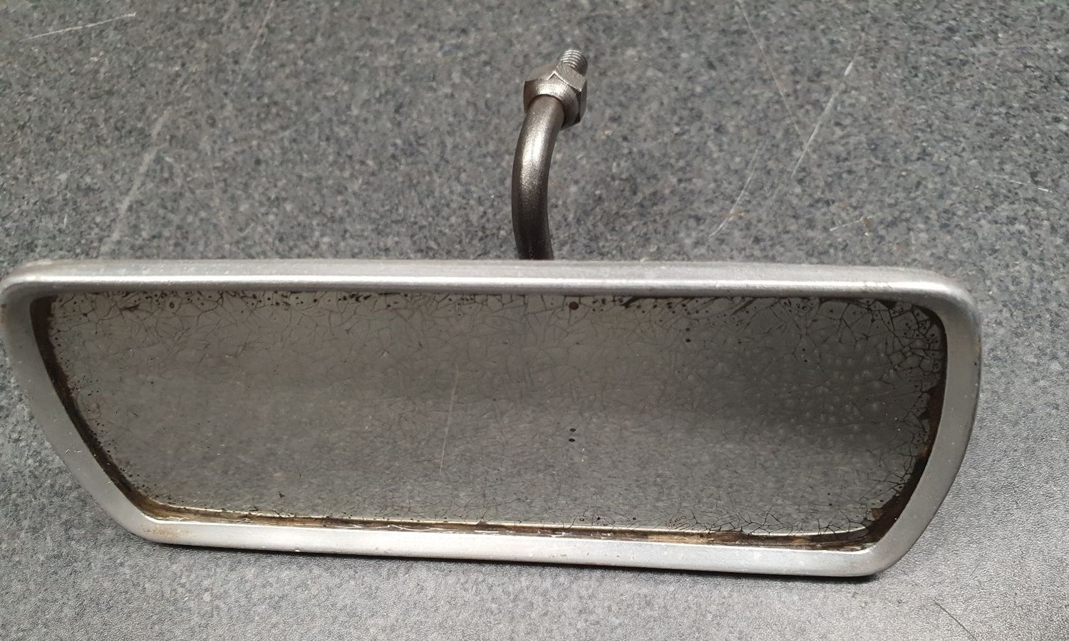 Rétroviseur intérieur - 203 Peugeot (petite lunette) Rétroviseur intérieur - 203 Peugeot (petite lunette)