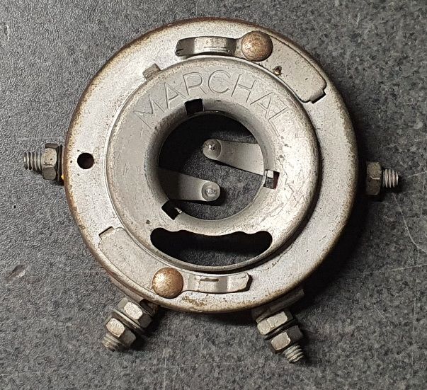 Porte ampoule Marchal (ampoule 3 ergots)