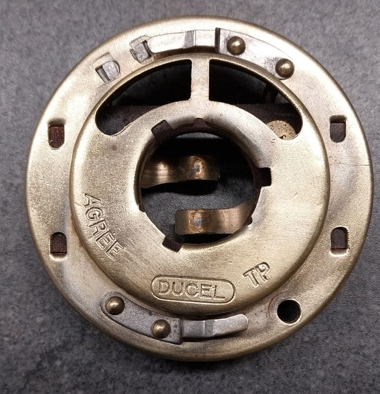 Porte ampoule / DUCELLIER Porte ampoule / DUCELLIER