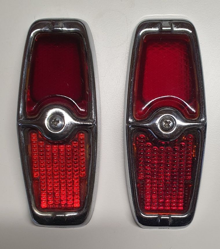 Paires de feux arrière en verre LAB - 203 Peugeot (verre plat)