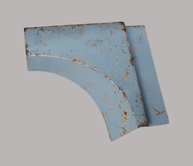 Tôle réparation pied de porte droit Renault 4CV