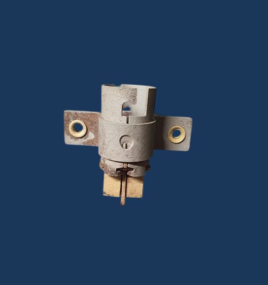 Douille feu arrière de 203 Peugeot Douille feu arrière de 203 Peugeot