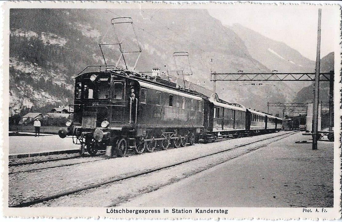 Lötschbergexpress in Station Kanderster um 1925