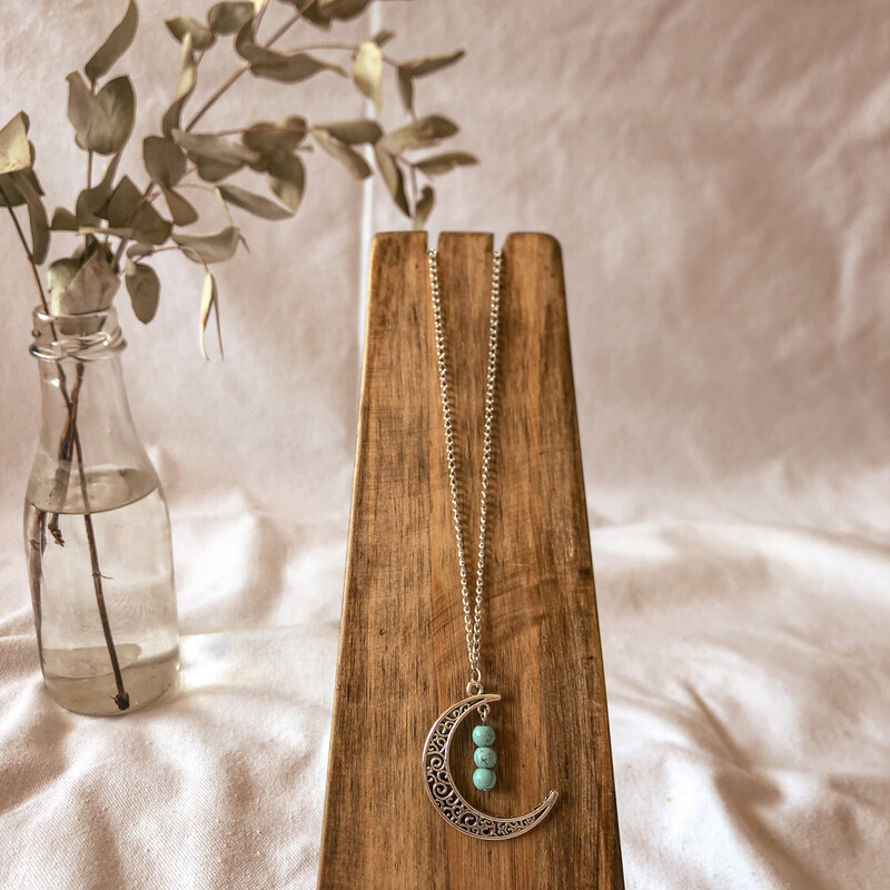moon crescent necklace