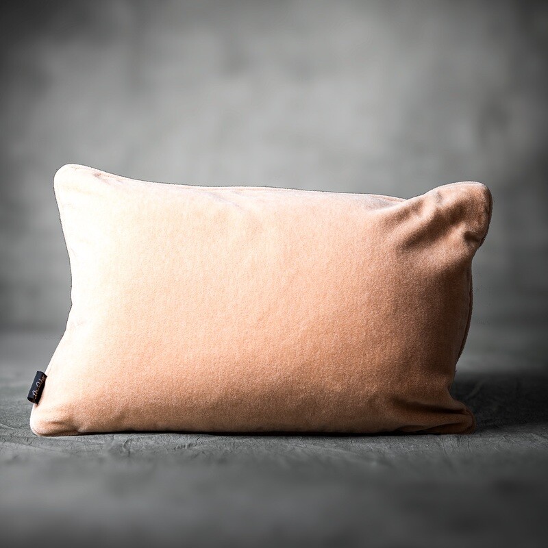Cushion Peach 40 x 60 cm