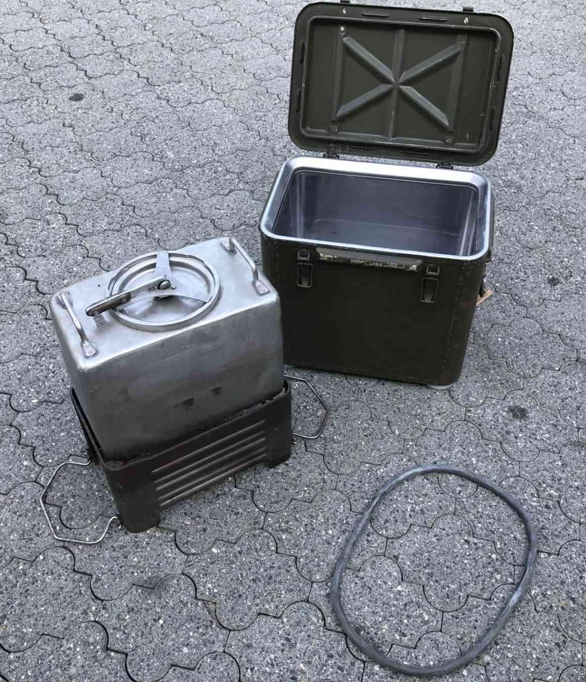 Militär Kochkiste 15 Liter der Schweizer Armee