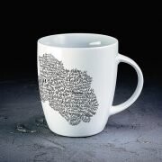 Krūze, Latvijas pilsētas, krāsa: balta ar melnu
