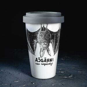 Ceļojuma krūze, sikspārnis "Ačgārni nav nepareizi"