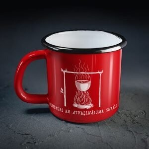 Metāla krūze "Ugunskurs ar atvaļinājuma smaržu"
