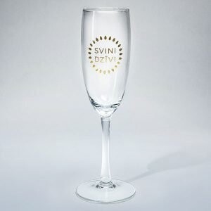 Šampanieša glāze, "Svini dzīvi"