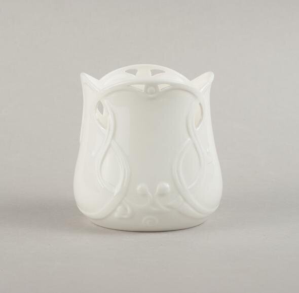 Porcelāna jūgendstila svečturis