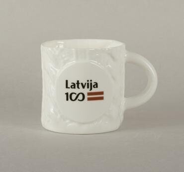 Adīta kafijas krūze LV100, Dizains: 1