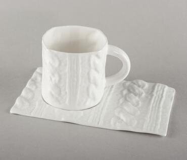 Porcelāna adīta apakštase kafijas krūzei