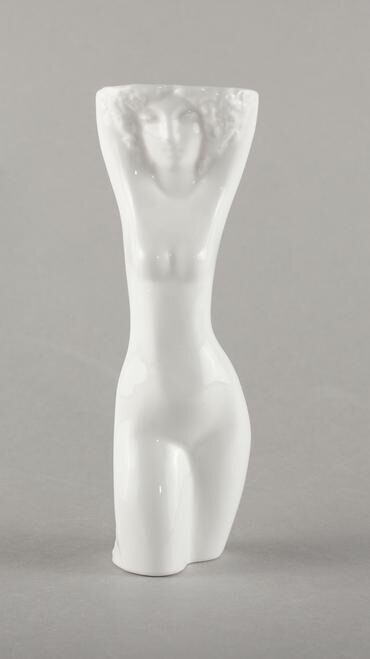 Porcelāna Kariatīde