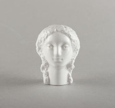 Porcelāna skulptūra portrets