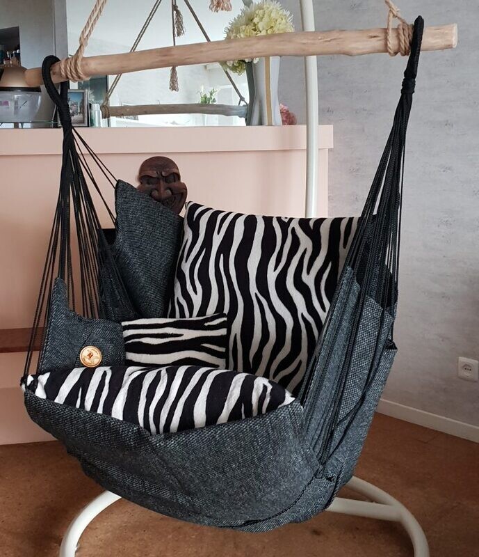 Hammock  chair- šūpuļkrēsls 526 melns/melns/balts