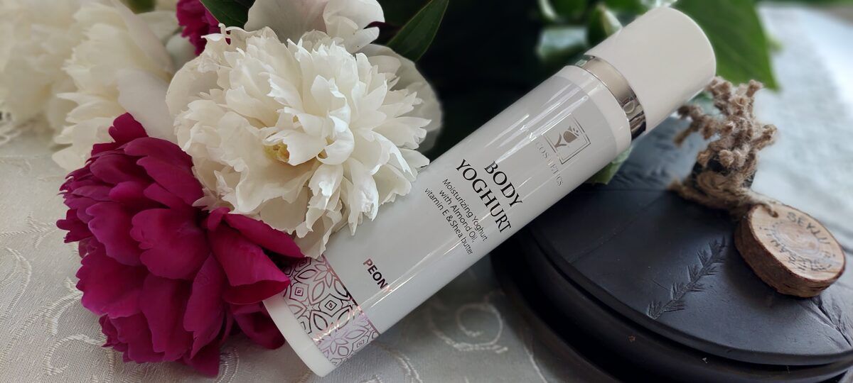 Yani Cosmetics Ķermeņa jogurts - Peonija