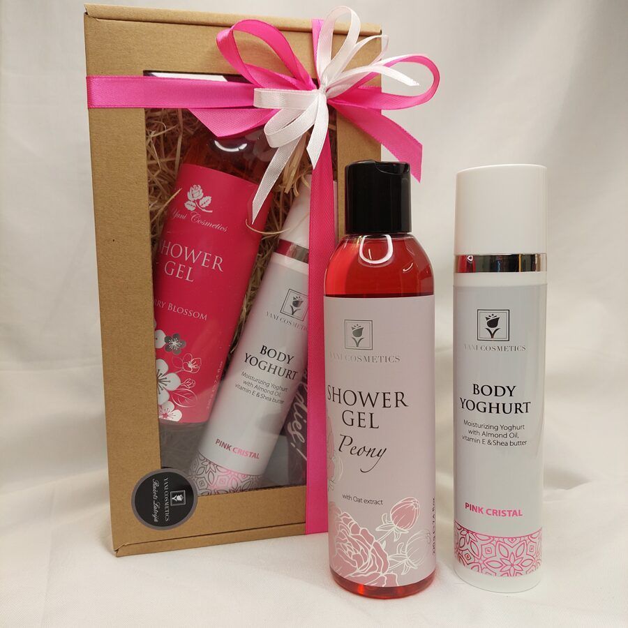 Dāvanu komplekts "Dušas želeja + ķermeņa jogurts"