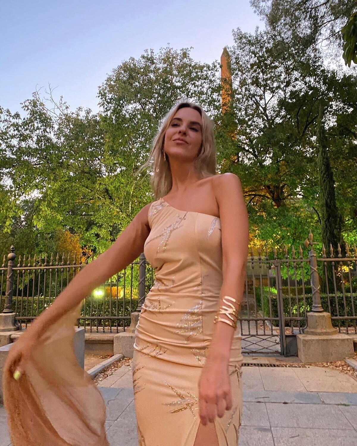 Vestido Rodonita beige