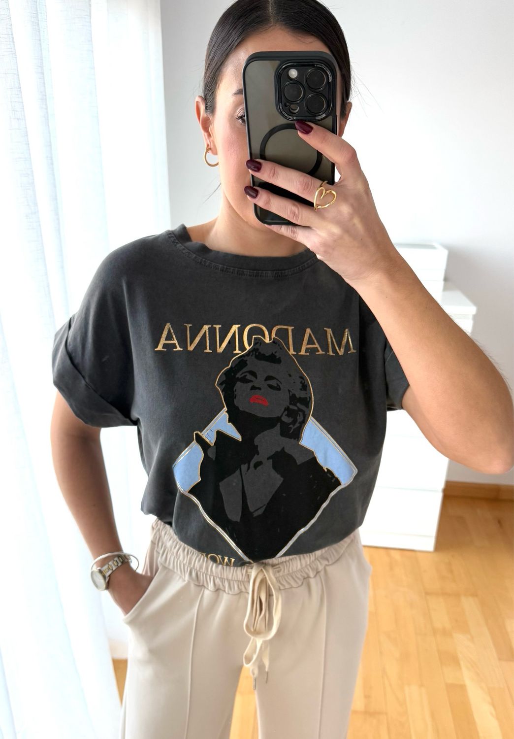Camiseta Madonna Gris