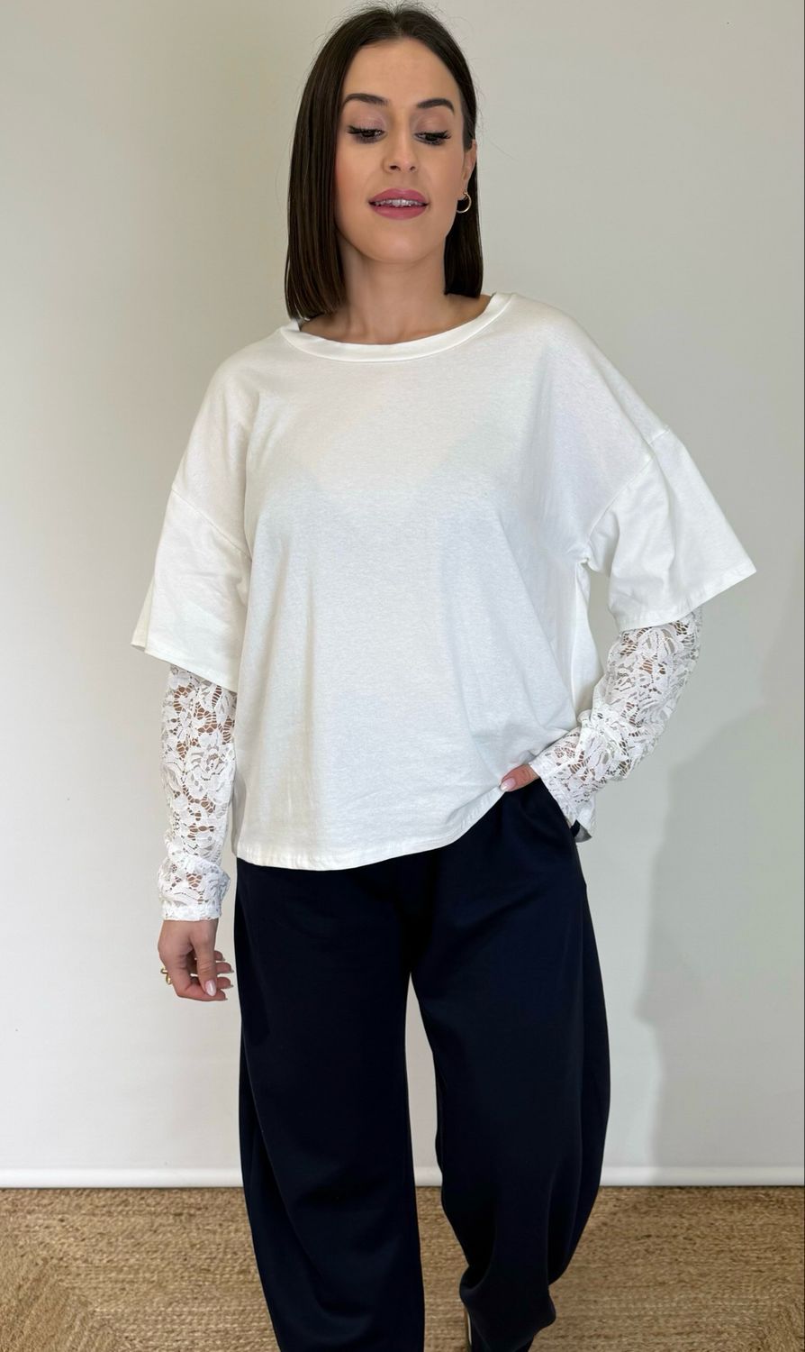 Camiseta Mangas de Encaje Blanca