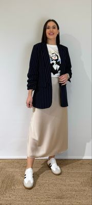 Falda Satinada Beige