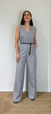 Mono Ivonne Gris