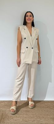 Conjunto Cloe Beige