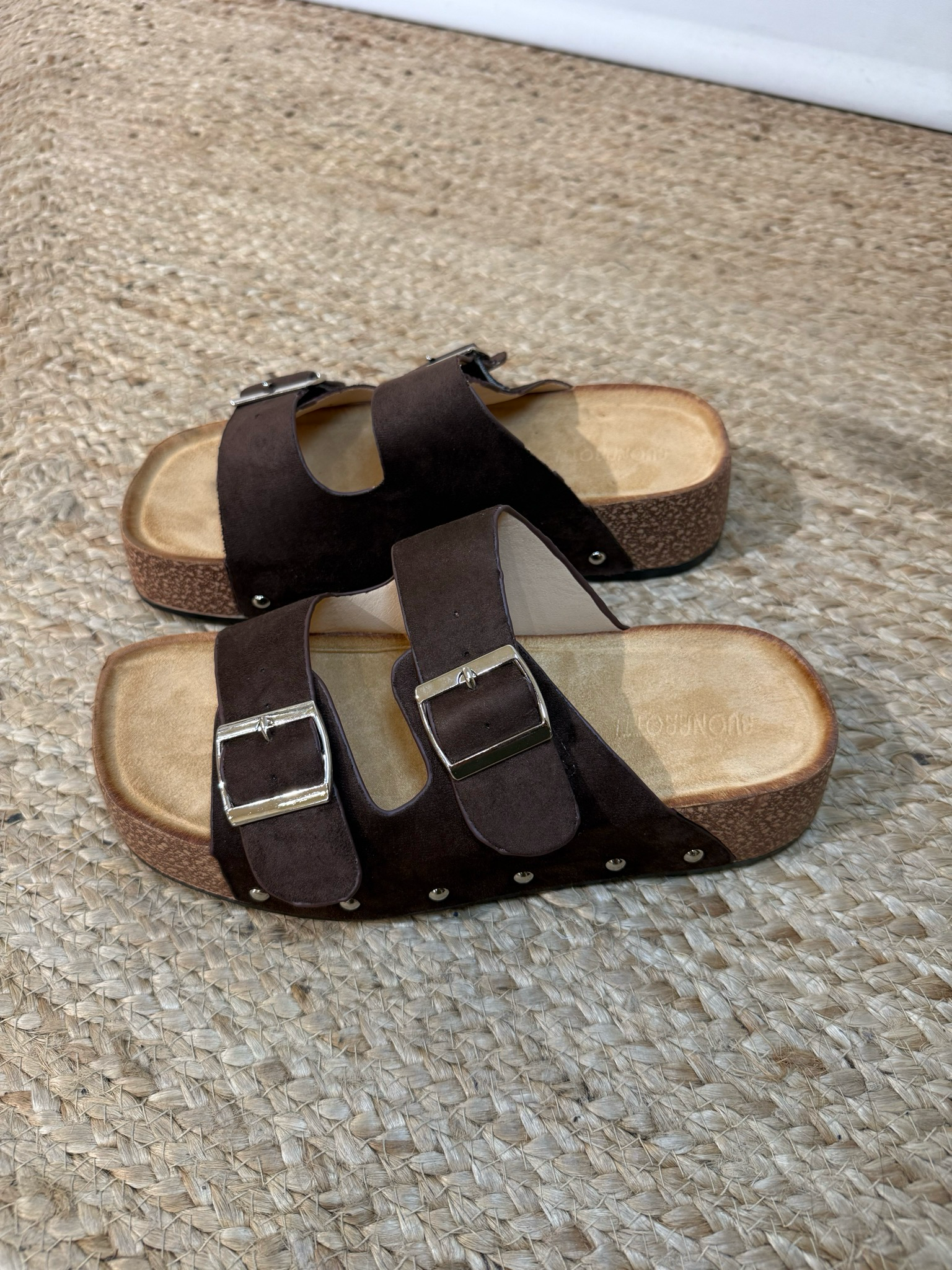 Sandalias Cova Marrón