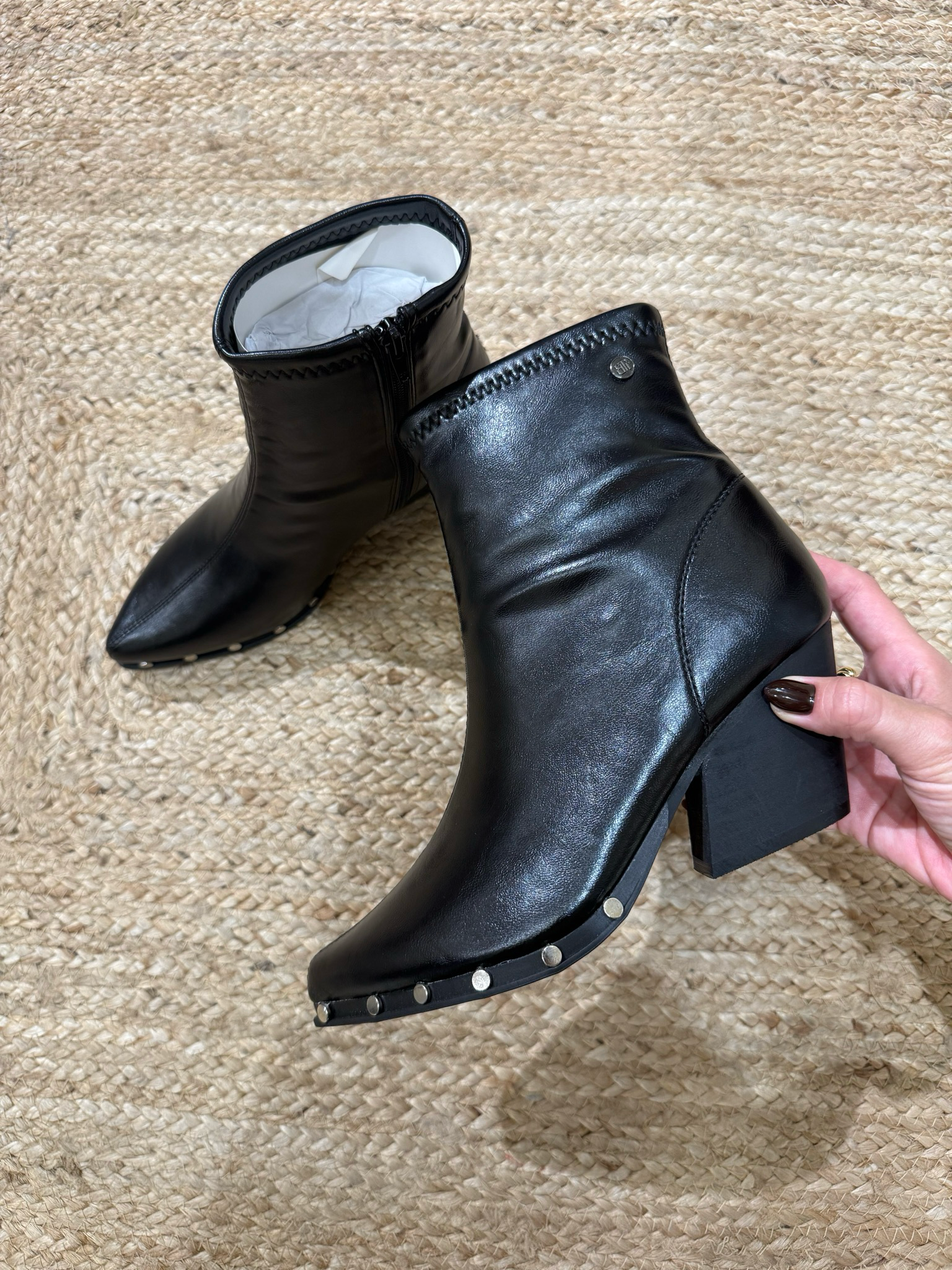 Botines Tachuelas Negros