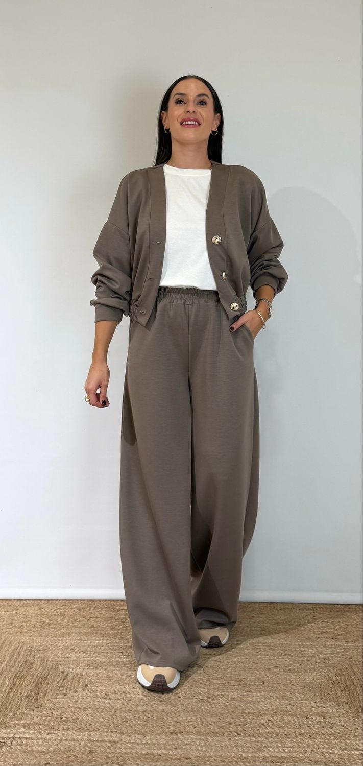 Conjunto Deportivo Chanel