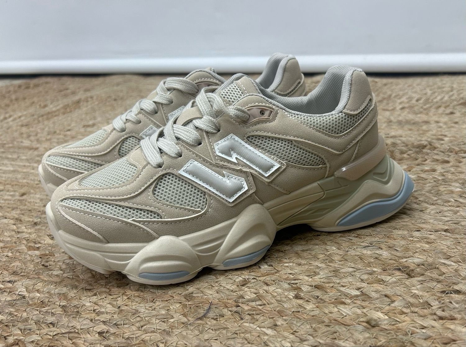 Deportivas New Camel