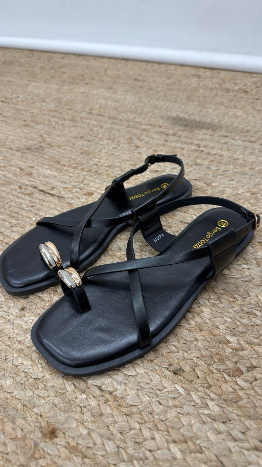 Sandalia joya negra Sandalia joya negra