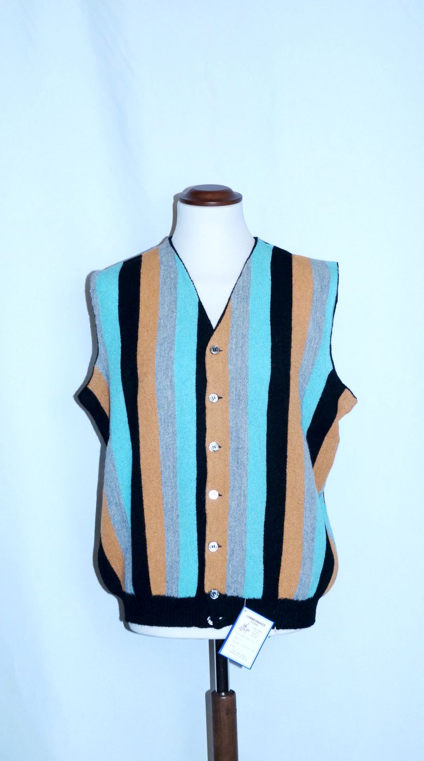 ärmelloser Cardigan