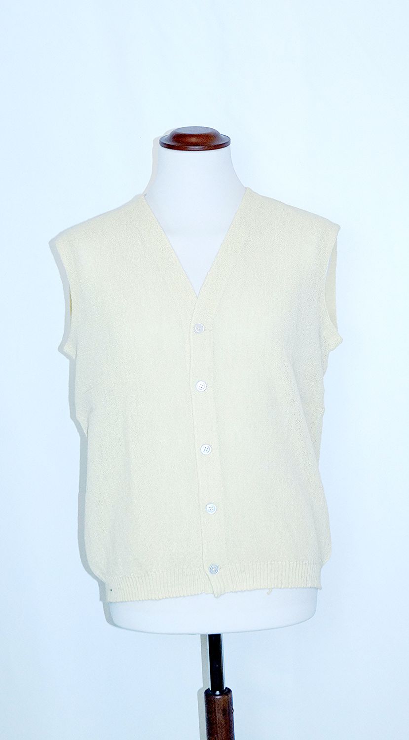 ärmelloser Cardigan