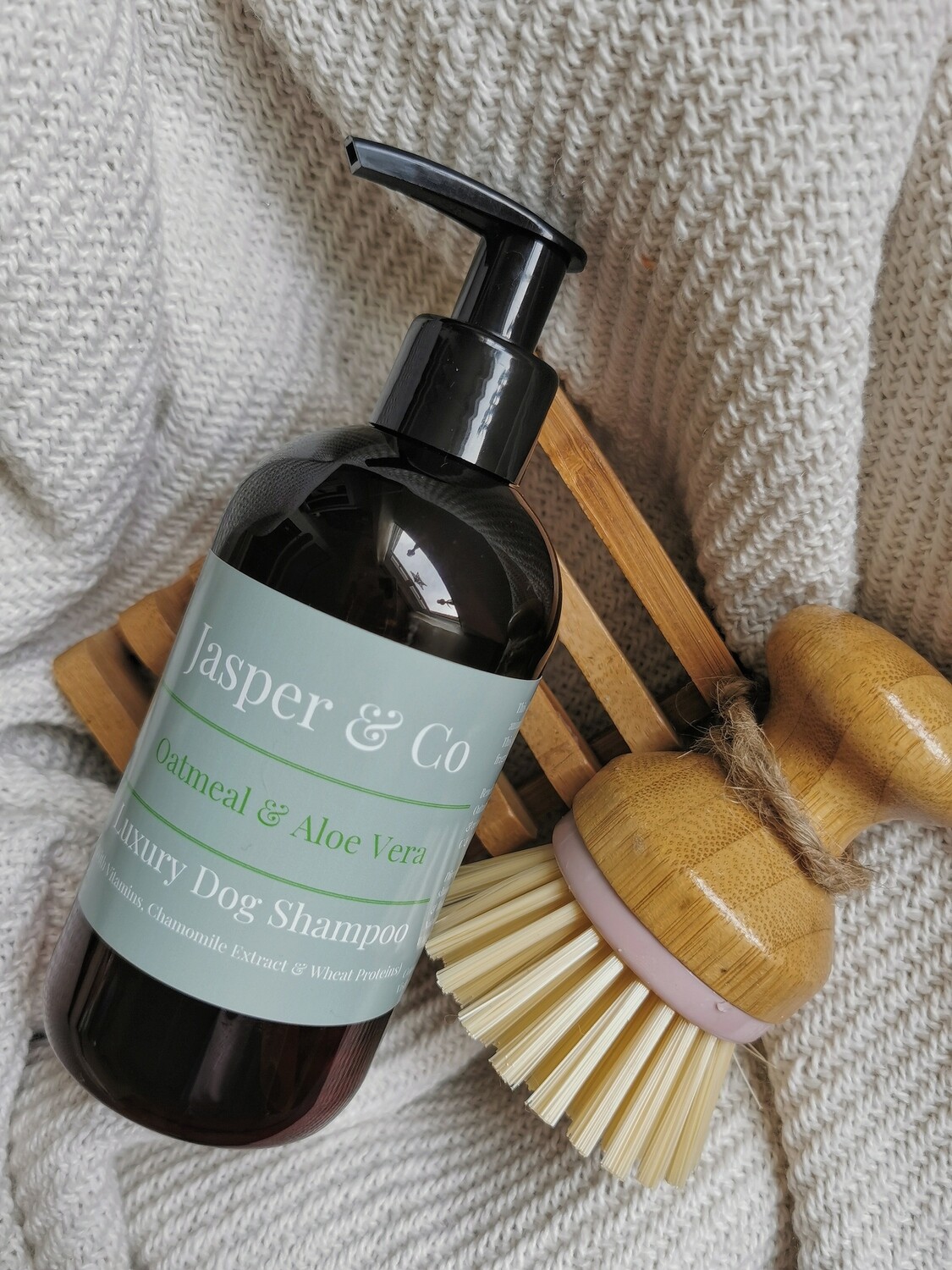 Oatmeal &amp; Aloe Vera Shampoo (fragrance-free! Formulated for sensitive &amp; irritated skin) 250ml