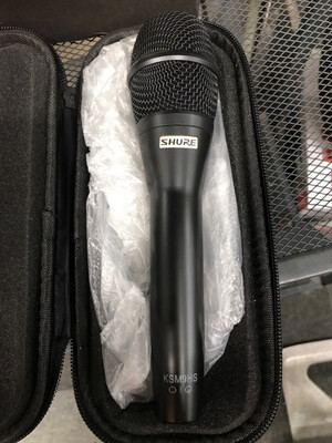 Shure KSM9HS Supercardioid Dynamic Vocal Microphone