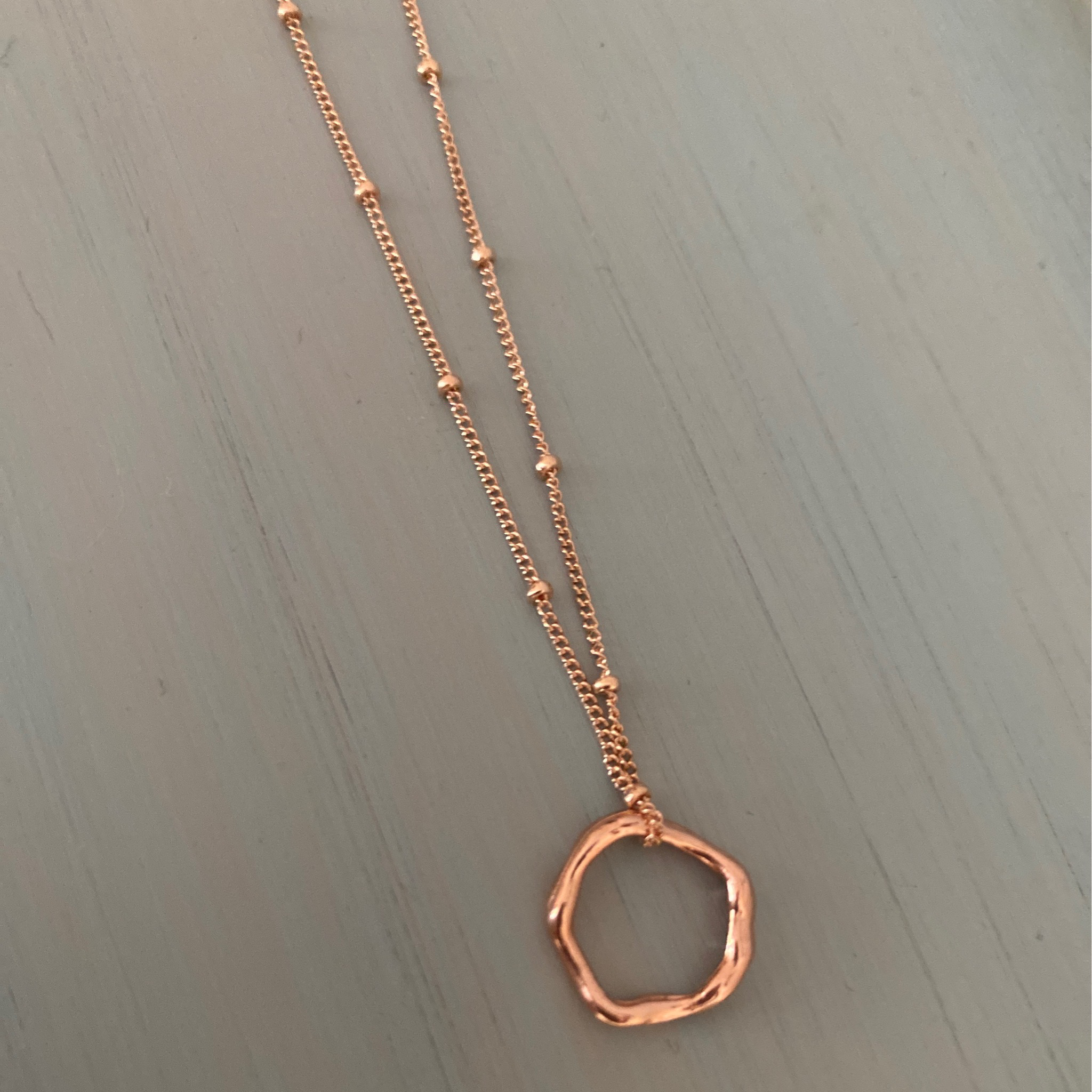 Rose Gold Wavy Circle Charm Necklace