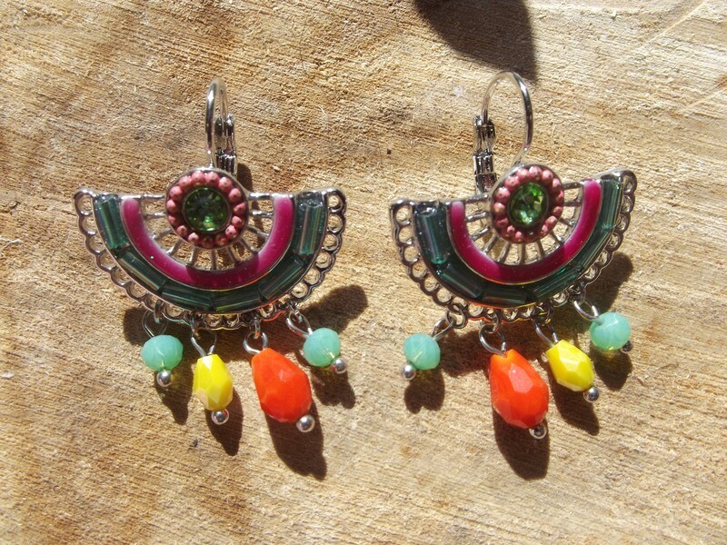 Boucles d'oreille émail rose indien