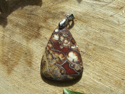 Pendentif jaspe oeil d'oiseau