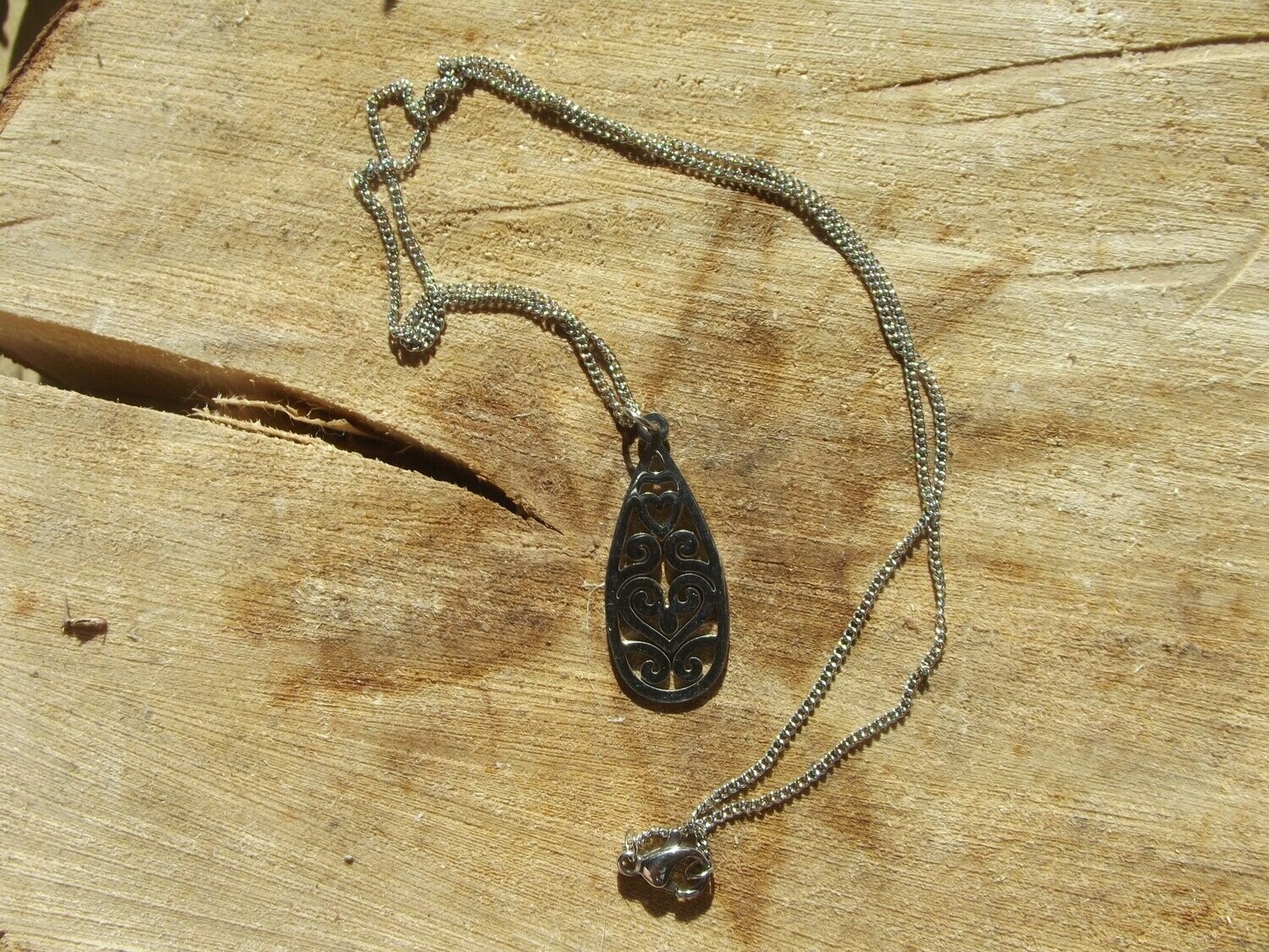 Collier acier cœur