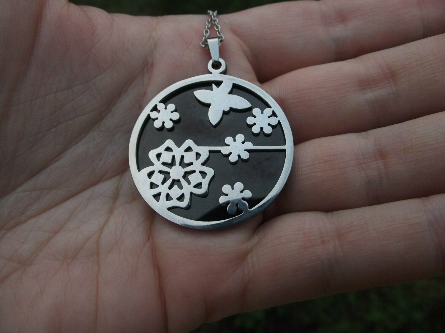 Collier acier estampe